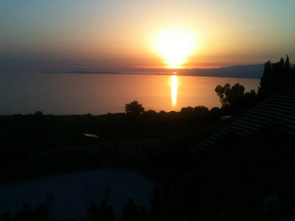 Hotel Grotte 4*, Mongiove Italy
